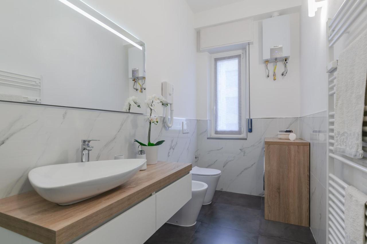 Home Holiday Lovely Apartment La Spezia Buitenkant foto