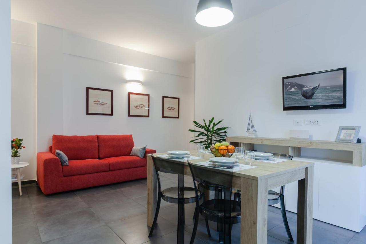Home Holiday Lovely Apartment La Spezia Buitenkant foto